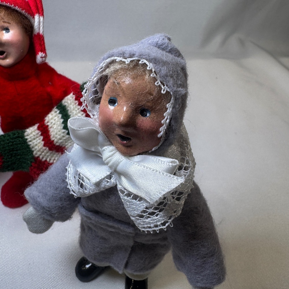 Vintage 1992 Byers Choice The Carolers Winter Sledding Children Set of 4 Baby - Picture 2 of 11